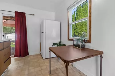 6210 W Morgan Ave, Milwaukee, WI 53220 - Photo 13