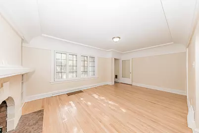 1524 E Marion St #1526, Shorewood, WI 53211 - Photo 9