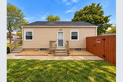 4806 W Hampton Ave, Milwaukee, WI 53218 - Photo 3
