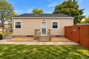 4806 W Hampton Ave, Milwaukee, WI 53218 - Photo 3