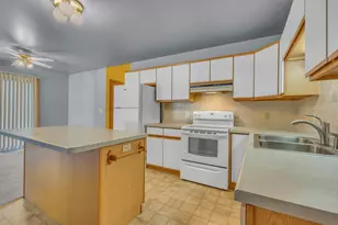 435 Birch Tree Ave, Cedar Grove, WI 53013 - Photo 13