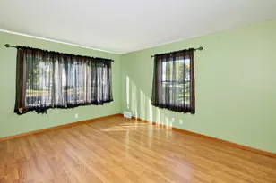 4536 W Tripoli Ave, Milwaukee, WI 53220 - Photo 5