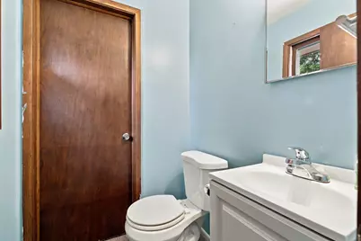 228 S Regis Rd, Saukville, WI 53080 - Photo 11