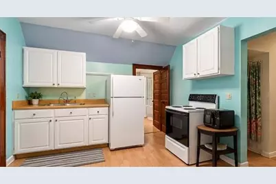 1047 W Washington St, West Bend, WI 53095 - Photo 11