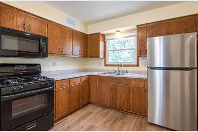 8633 N Granville Rd #8635, Milwaukee, WI 53224 - Photo 13