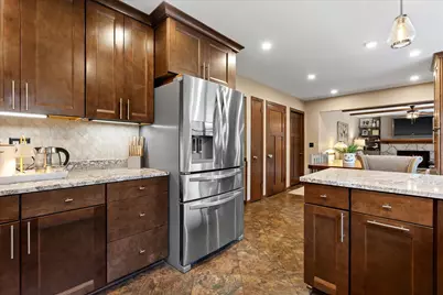 W177S7802  Kristin Dr, Muskego, WI 53150 - Photo 11