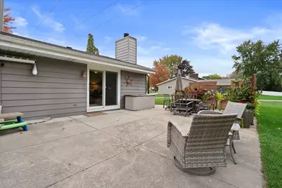 W177S7802  Kristin Dr, Muskego, WI 53150 - Photo 35