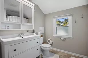 7345 W Warnimont Ave, Milwaukee, WI 53220 - Photo 23