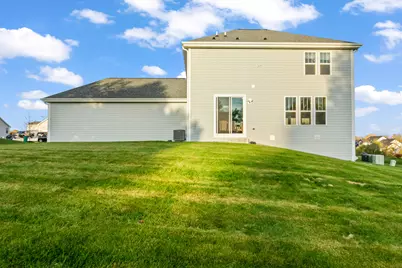 W193N5036  Rosemary Rdg, Menomonee Falls, WI 53051 - Photo 41