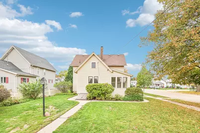 300  Edward St, Burlington, WI 53105 - Photo 45