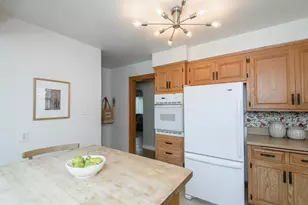 3476 S Brust Ave, Milwaukee, WI 53207 - Photo 7