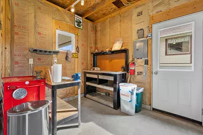 125 N Milwaukee St, Fredonia, WI 53021 - Photo 35