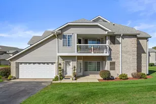 6976 S Rolling Meadows Ct, Oak Creek, WI 53154 - Photo 1