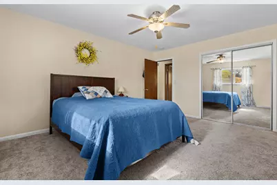 18310  Benington Dr, Brookfield, WI 53045 - Photo 27