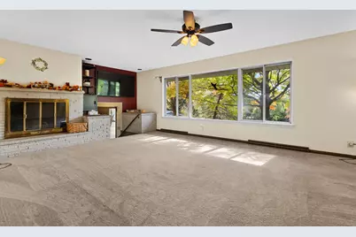 18310  Benington Dr, Brookfield, WI 53045 - Photo 11