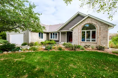 N70W23122  Homestead Ct, Sussex, WI 53089 - Photo 1