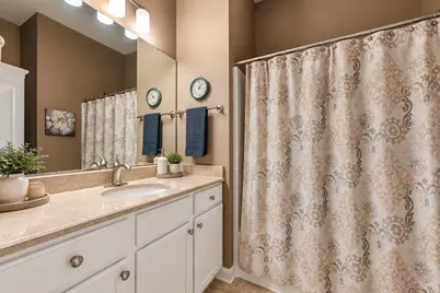 W59N1183  James Cir, Cedarburg, WI 53012 - Photo 13