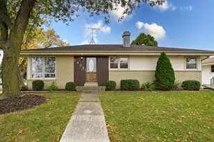 5435 S 6th St, Milwaukee, WI 53221 - Photo 1