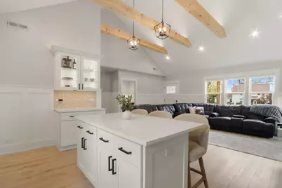 146  Elmhurst Ct, Williams Bay, WI 53191 - Photo 3
