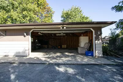 5314 W Allerton Ave, Greenfield, WI 53220 - Photo 39