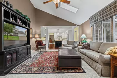 1325  Red Cedar Ct, Onalaska, WI 54650 - Photo 15