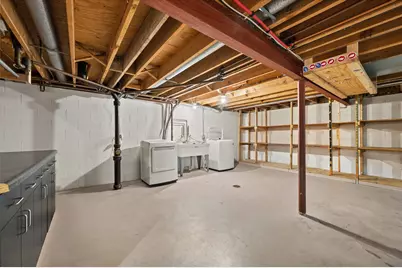 1916  Chapman Dr, Waukesha, WI 53189 - Photo 35