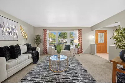 1916  Chapman Dr, Waukesha, WI 53189 - Photo 15