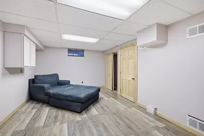 2421  9th Ave, South Milwaukee, WI 53172 - Photo 17