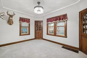 2421 9th Ave, South Milwaukee, WI 53172 - Photo 7