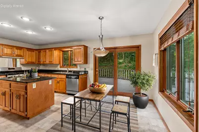 5510  Maple Rd, West Bend, WI 53095 - Photo 7