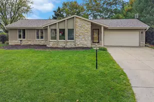 707 Old Prospectors Trail, Eagle, WI 53119 - Photo 1