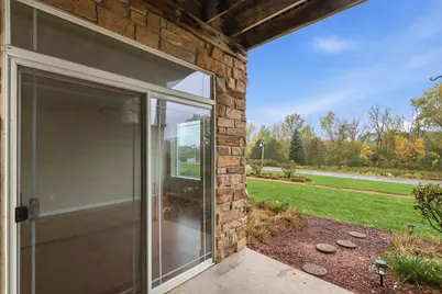 6995 S Riverwood Blvd #A04, Franklin, WI 53132 - Photo 19