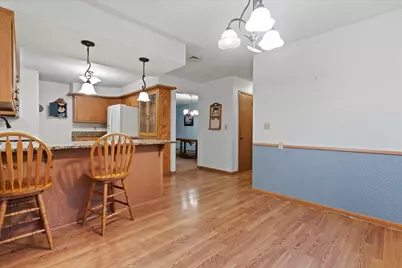 12281 W Verona Ct, West Allis, WI 53227 - Photo 21