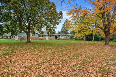 12281 W Verona Ct, West Allis, WI 53227 - Photo 39