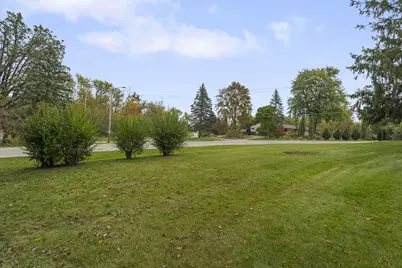 4307 W Grace Ave, Mequon, WI 53092 - Photo 27