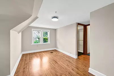 1618 E Newport Ave, Milwaukee, WI 53211 - Photo 23