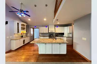 W1026  Ski Hill Dr, Spring Prairie, WI 53105 - Photo 11