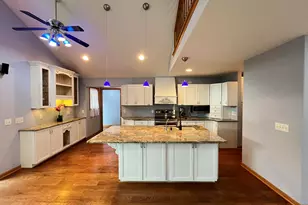 W1026 Ski Hill Dr, Spring Prairie, WI 53105 - Photo 11