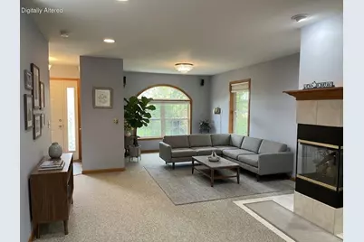 W1026  Ski Hill Dr, Spring Prairie, WI 53105 - Photo 5