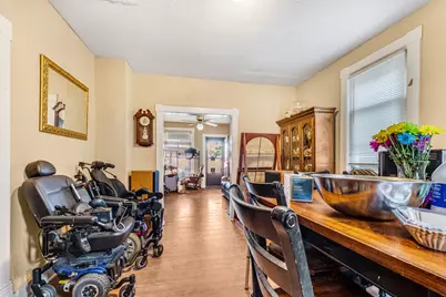 3767 S Pennsylvania Ave, Saint Francis, WI 53235 - Photo 7