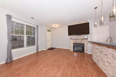 N16W26521  Meadowgrass Cir #A, Pewaukee, WI 53072 - Photo 11