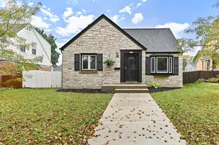 2815 N 91st St, Milwaukee, WI 53222 - Photo 1