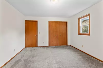 1205  Louisa St, Watertown, WI 53098 - Photo 15