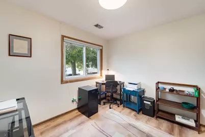 1849  Parknoll Ln, Port Washington, WI 53074 - Photo 23