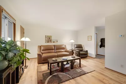 1849  Parknoll Ln, Port Washington, WI 53074 - Photo 5