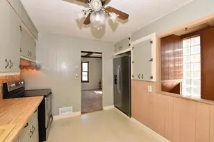 206 Belmont Ave, Racine, WI 53405 - Photo 11