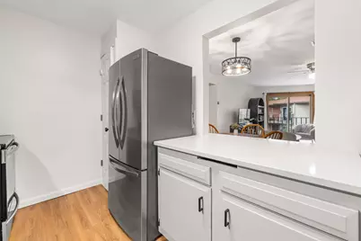 N114W17011  Armada Dr, Germantown, WI 53022 - Photo 11