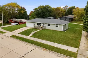 524 N 26th St, Sheboygan, WI 53081 - Photo 1