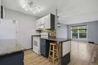 7850  Harwood Ave #6, Wauwatosa, WI 53213 - Photo 3