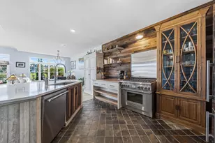 765 Hillview Cir, Geneva, WI 53147 - Photo 5